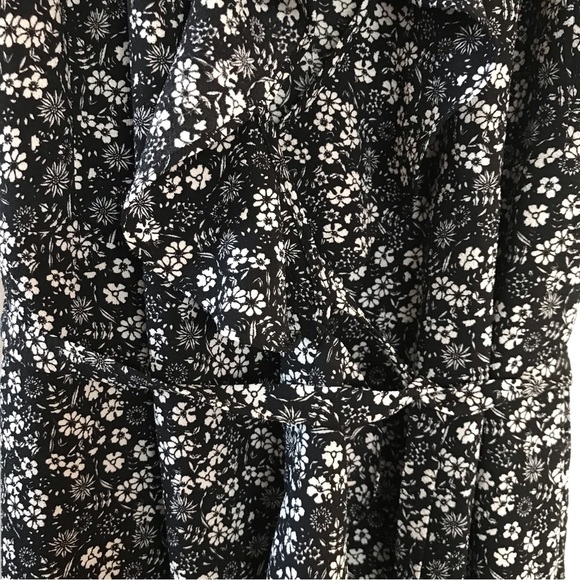 Max Studio Black&White Floral Ruffle Wrap Midi Dress - Picture 3 of 7